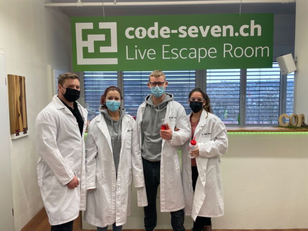 Die Gruppe Gangstar hat den Live Escape Room erfolgreich geschafft