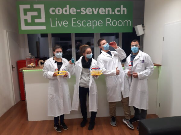 Die Gruppe Parkplatz hat den Live Escape Room erfolgreich geschafft