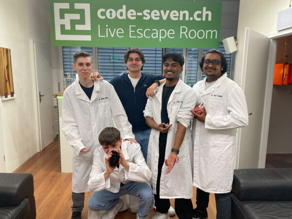 Die Gruppe KV Vushtria hat den Live Escape Room erfolgreich geschafft