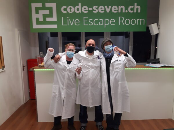 Die Gruppe Mä händs nöd gschafft hat den Live Escape Room nicht geschafft