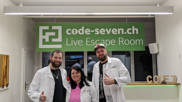 Die Gruppe Anonym X93 hat den Live Escape Room erfolgreich geschafft