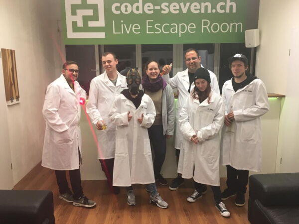 Die Gruppe Genau hat den Live Escape Room erfolgreich geschafft