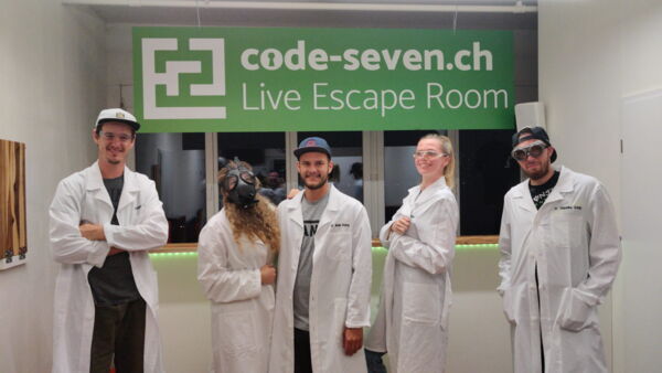 Die Gruppe FlipFlops Gang hat den Live Escape Room erfolgreich geschafft