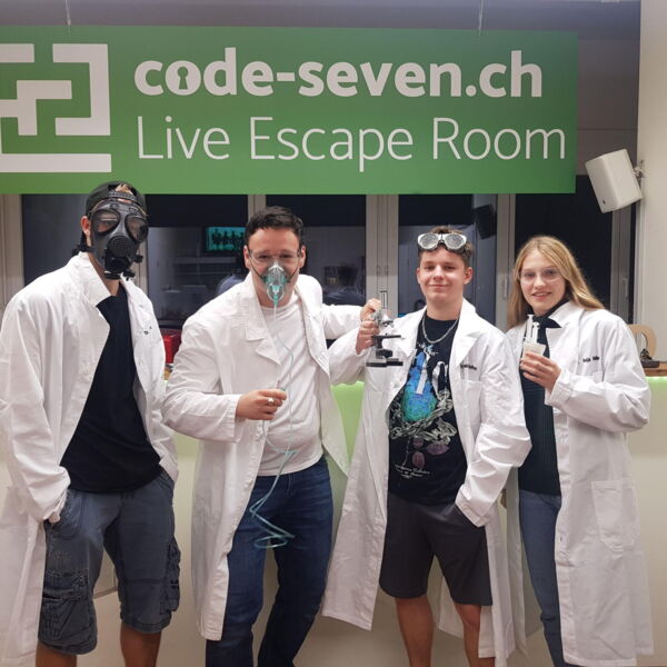 Die Gruppe Gsicht hat den Live Escape Room erfolgreich geschafft