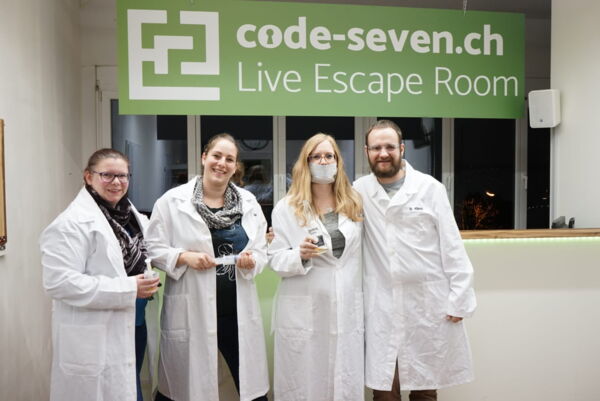 Die Gruppe Corona Extra hat den Live Escape Room erfolgreich geschafft