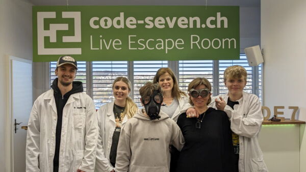 Die Gruppe - K284 hat den Live Escape Room erfolgreich geschafft